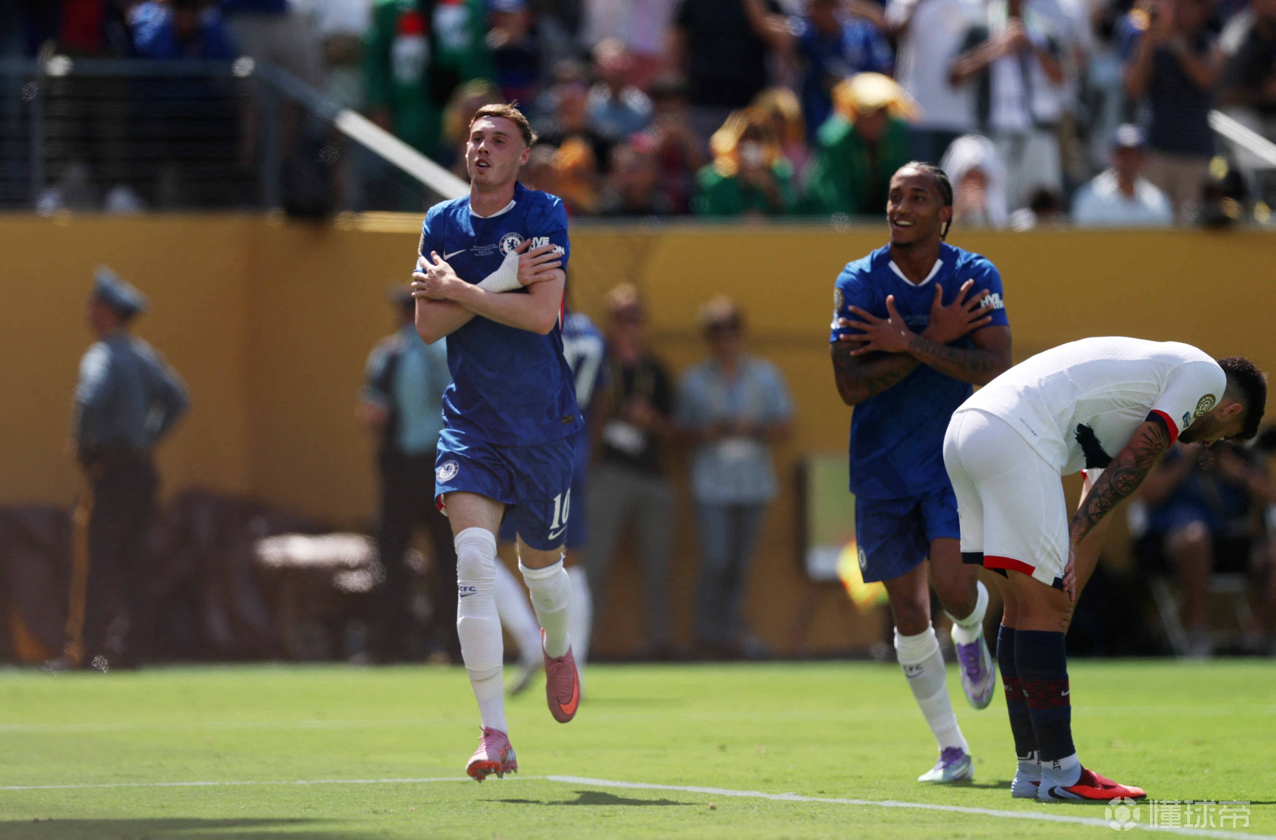 关于转会期巴黎圣日耳曼内部沟通——英超节点到来，信心回归，控场能力受关注的信息