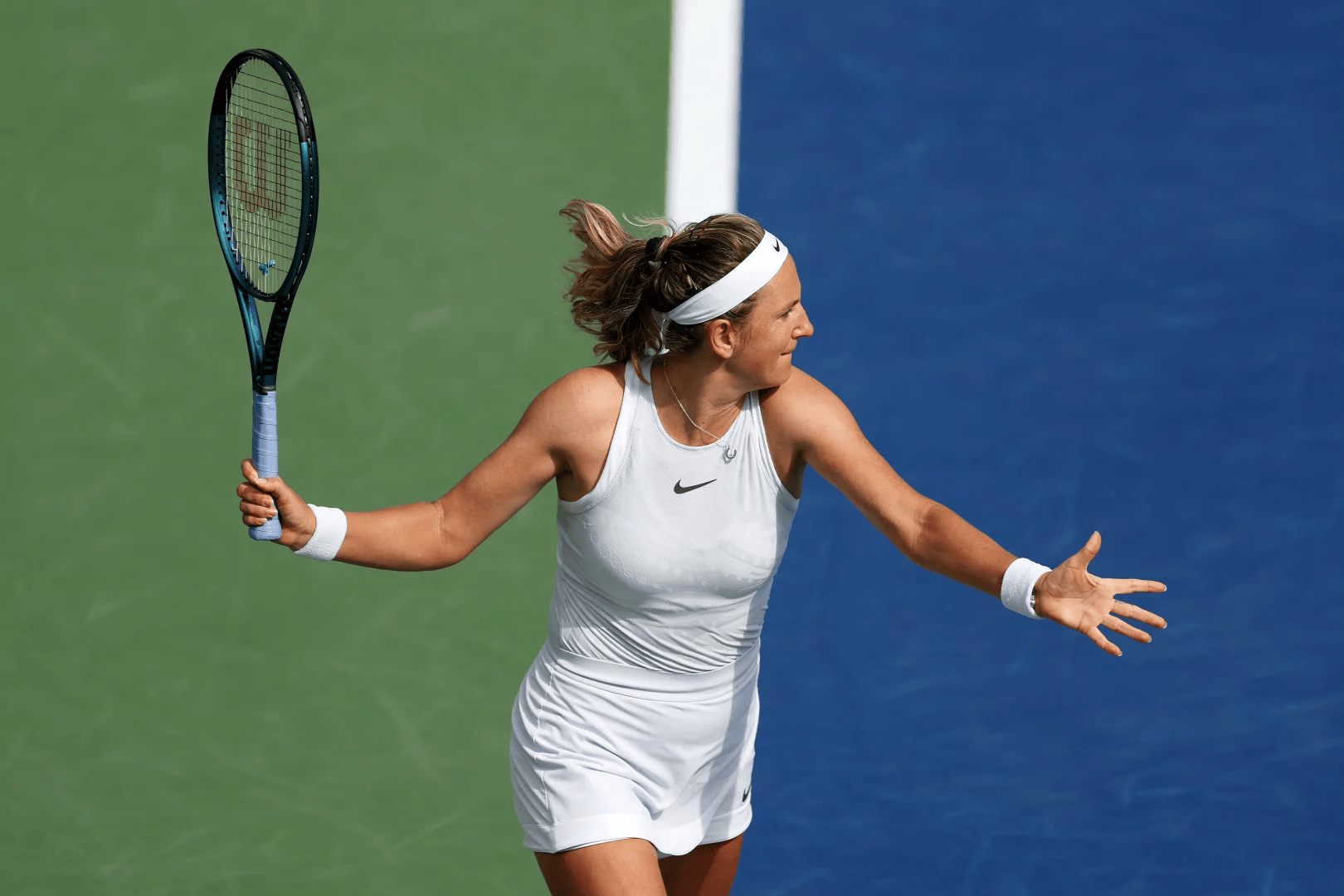 亚博体育-阿扎伦卡在快船比赛中败北，赛况扑朔迷离引发热议！的简单介绍