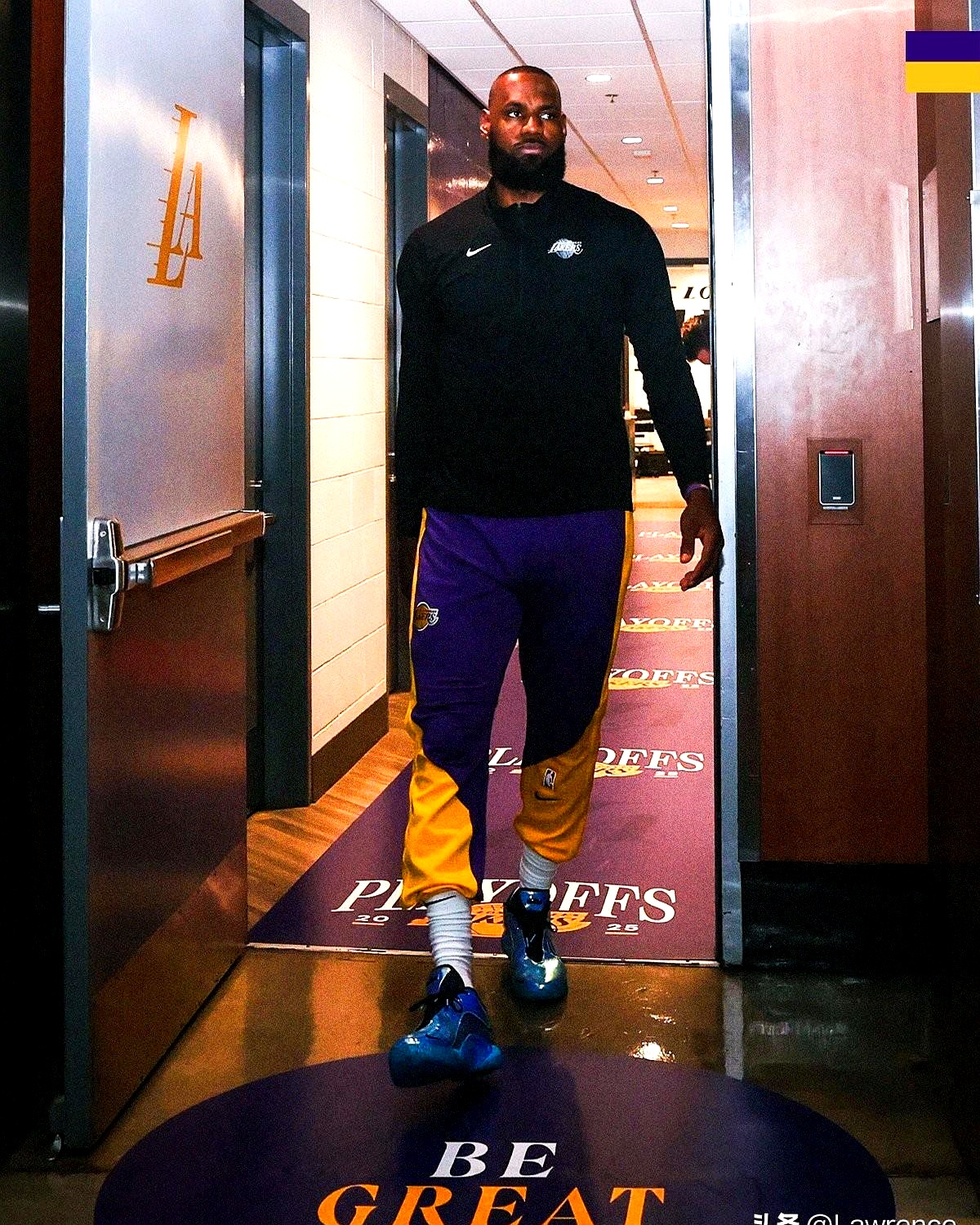 亚博体育- 詹姆斯在德国队比赛中逆转,出色防守引发热议的是谁 